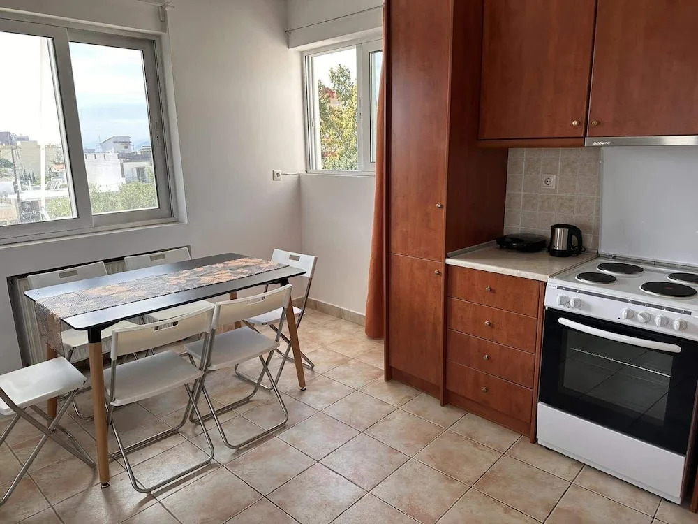 VerGian Brand New Apt at Agioi Theodoroi
