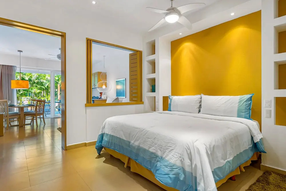 Lovely Studio With Private Outdoor Pool, On-site Golf, Patio, & AC