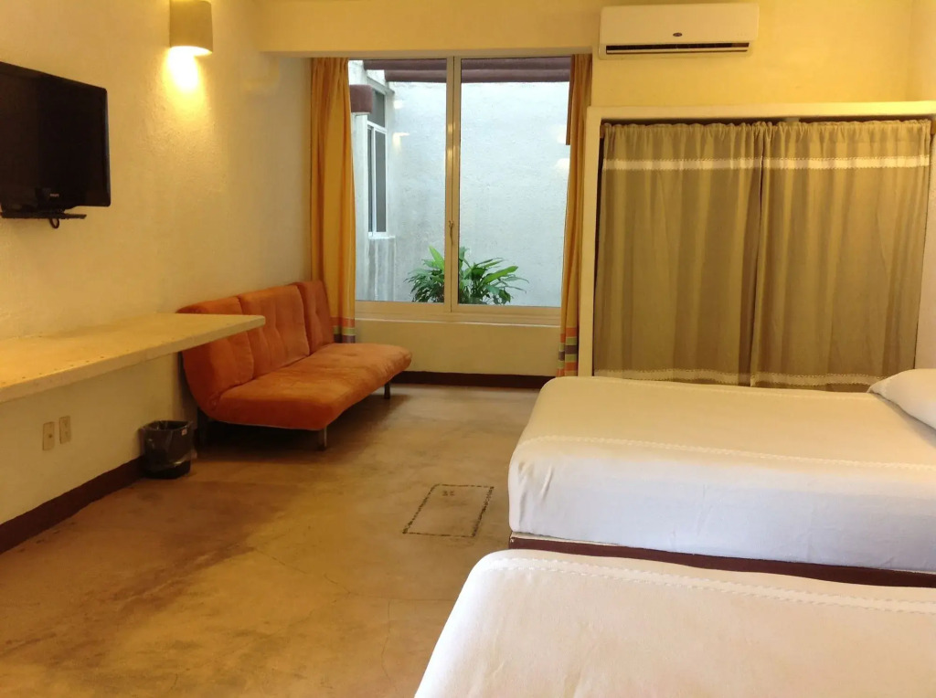 Hotel Plaza Tangolunda