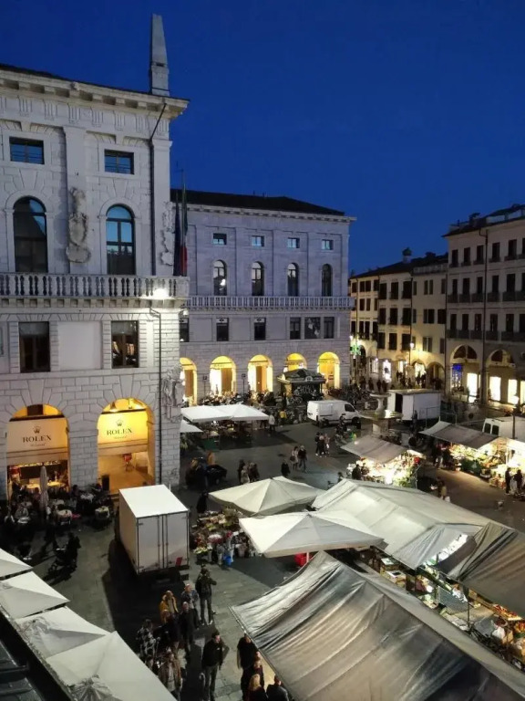 OFFICINE CAVOUR Piazza Cavour