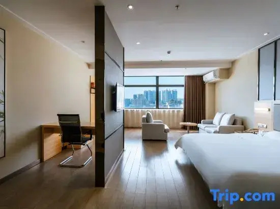 Tongxiang Hotel (Dawangshan Forest Park)