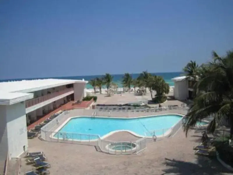 Sahara Beach Club