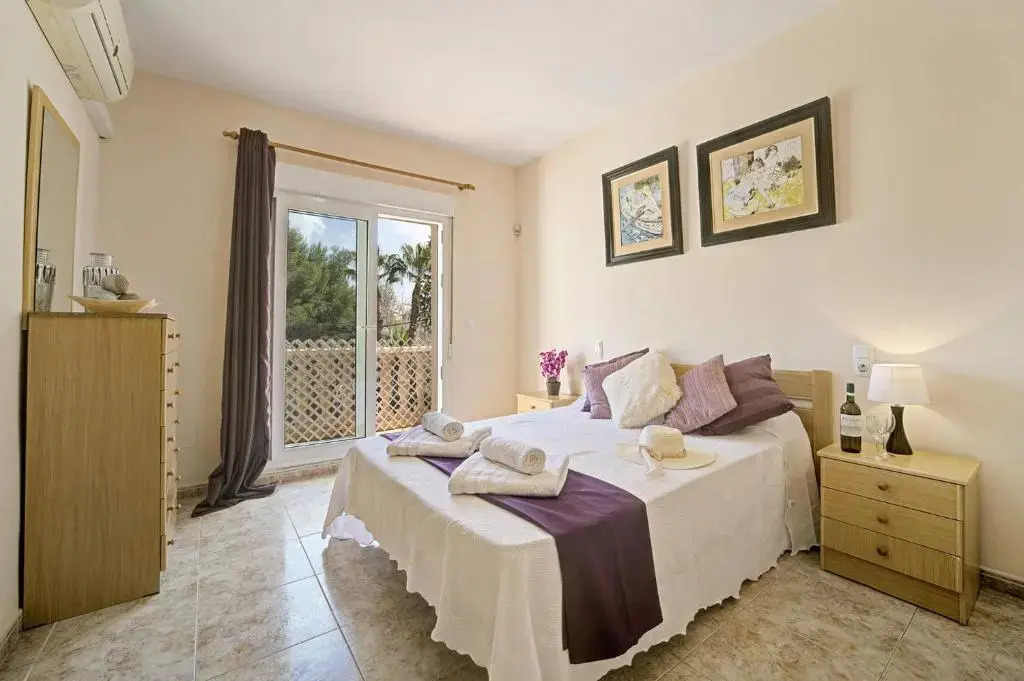 3314 Villa Belinda