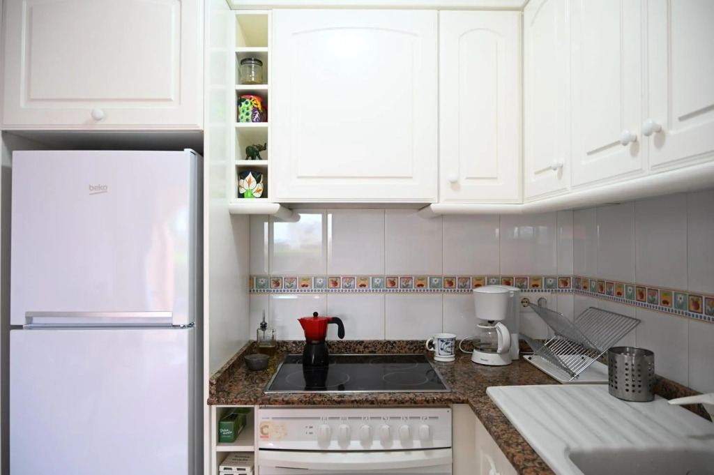 Bello apartamento con piscina a un paso del centro