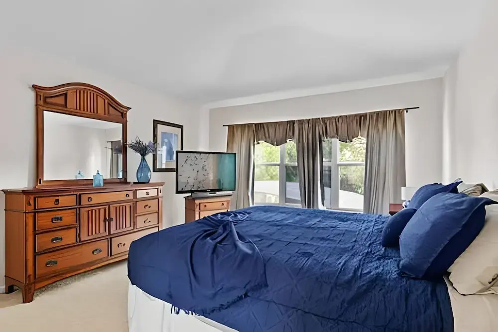 Windsor Hills 5BR 5min to Disney + Pool