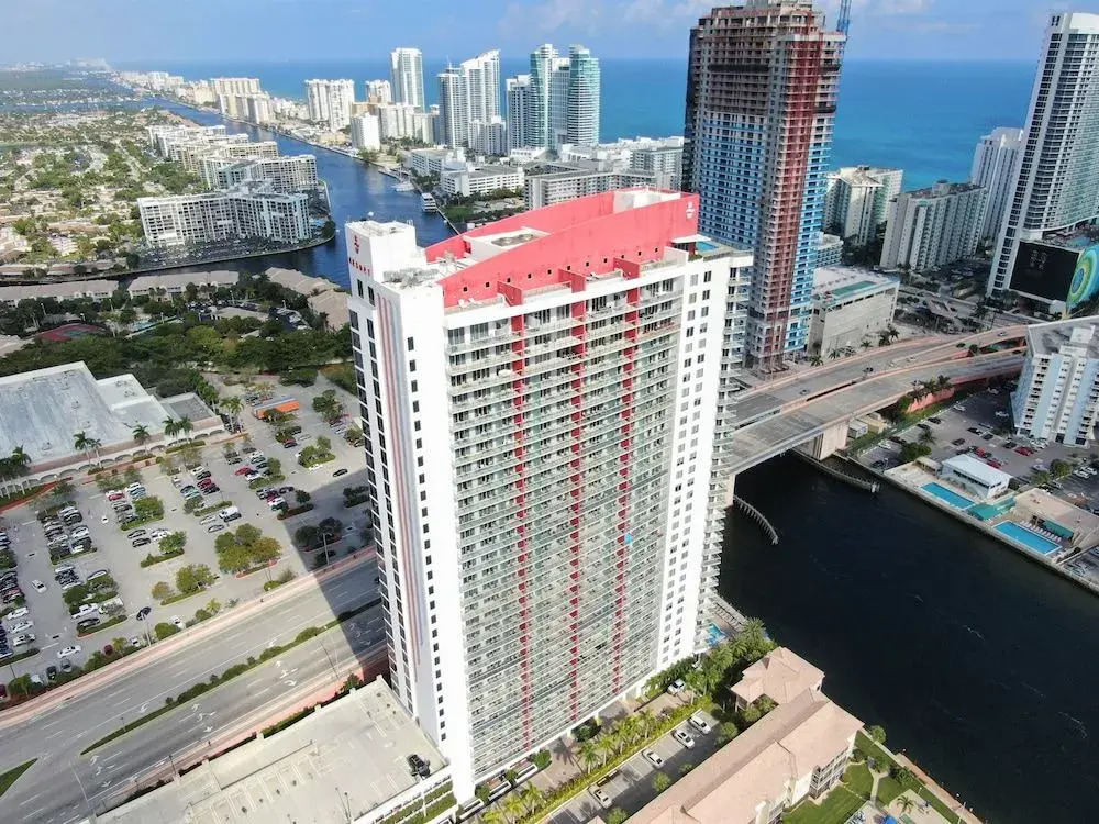South Ocean Suites