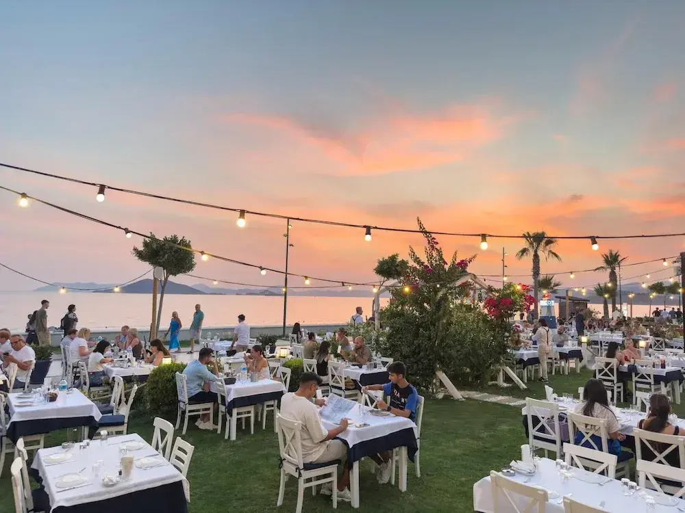 Uras Beach Hotel