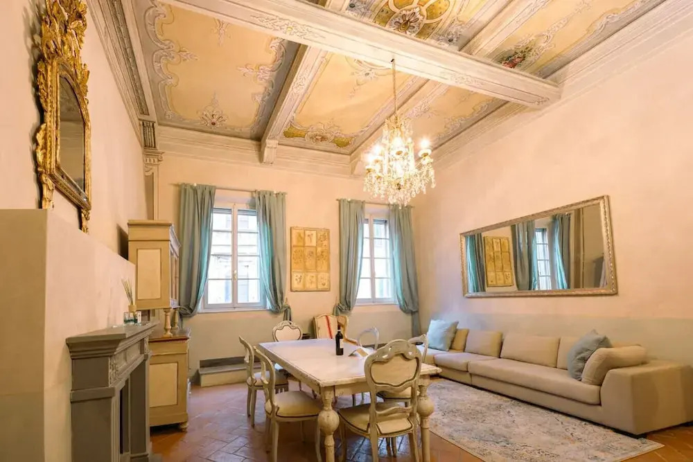 Avignonesi - Tuscan Palace
