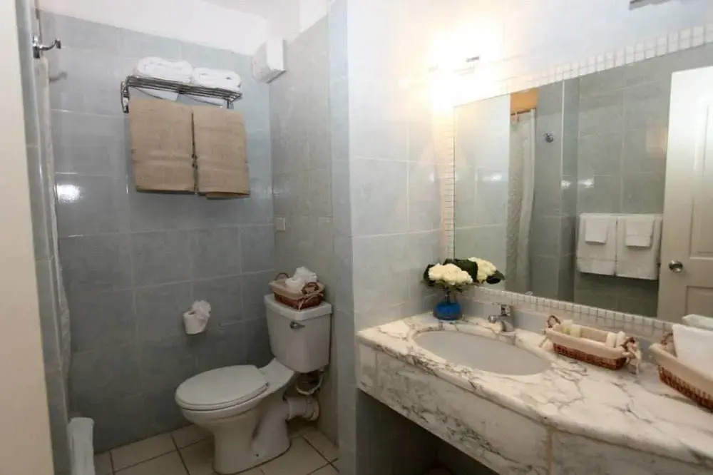 Northshore Seaside Suites