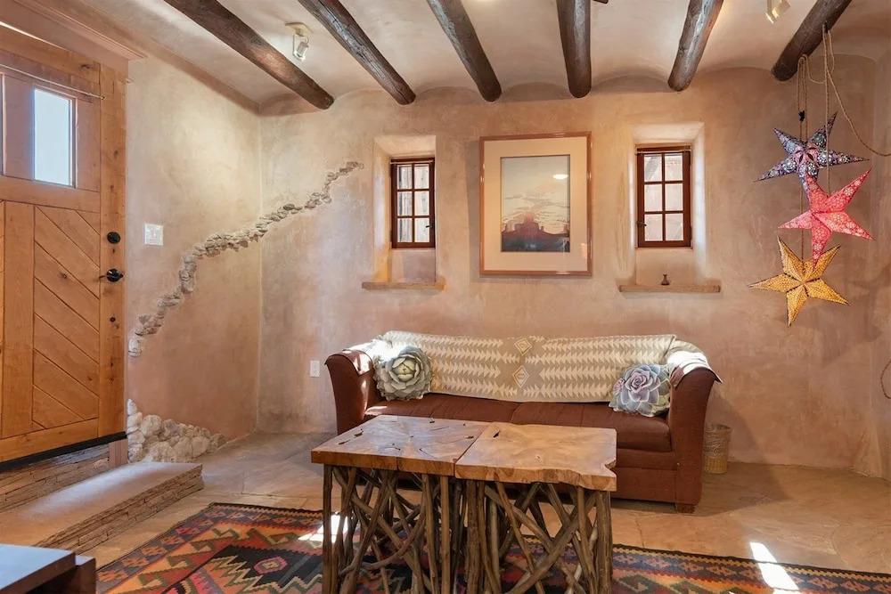 Casita Arbolito - Enchanting Hideaway, Walk to The Plaza
