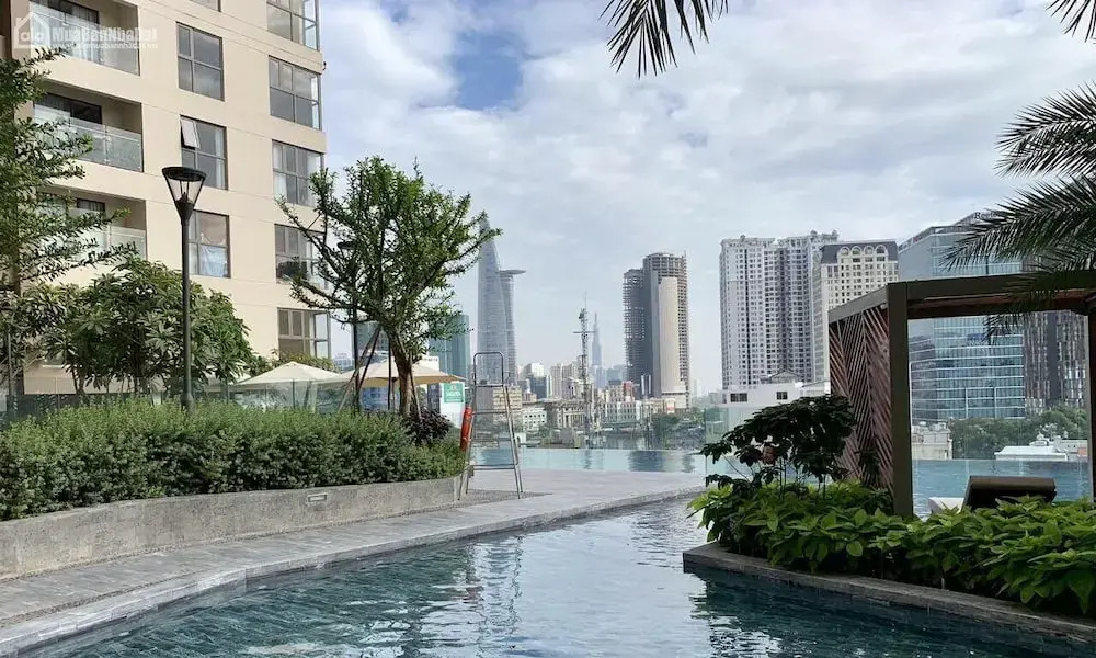 Super City Center - Free Pool Gym 8
