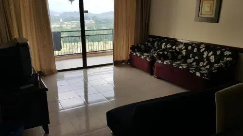 AFamosa Condo DSavoy, Slumber Family Homestay Mslim guest only