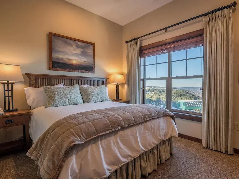 3 Br: Soaring Eagle 404