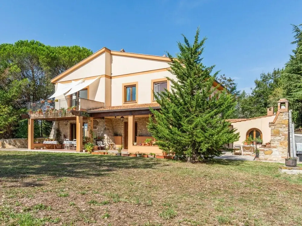 Soothing Holiday Home in San Vereno with BBQ