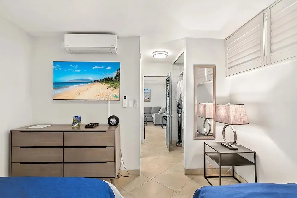 Kamaole Nalu 305 - Breathtaking Ocean Views, Renovated, Ocean Front, Split AC!