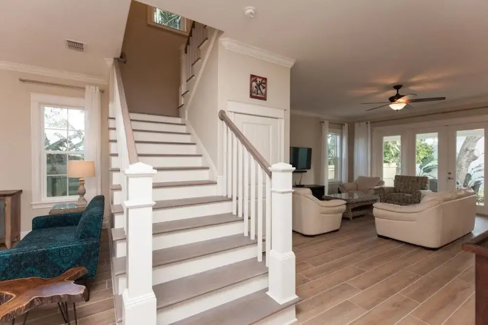 219 Lincoln Ave - 3 Br Home