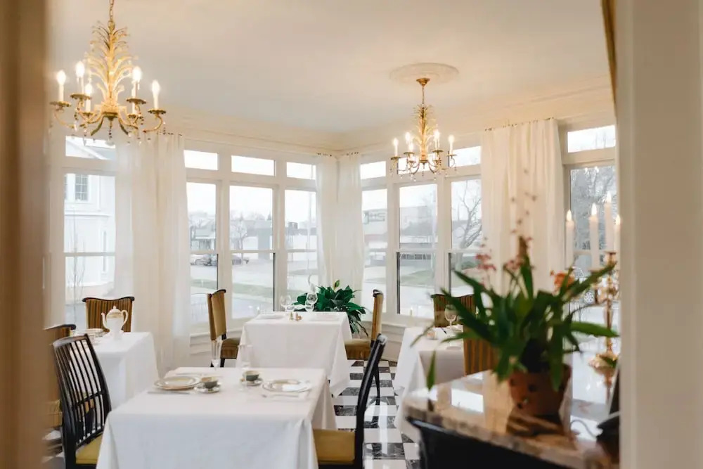 The Lilley Mansion Bed & Breakfast