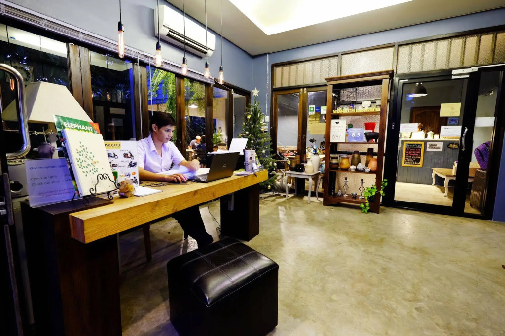 Mona Chiang Mai Boutique