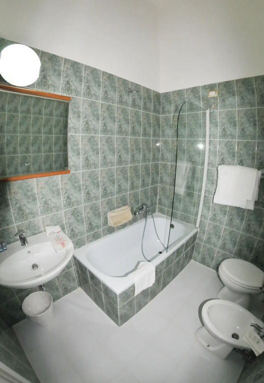 HHB Hotel