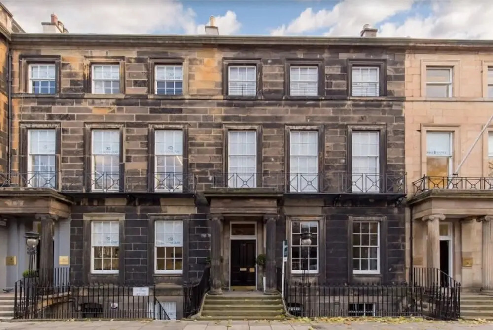 Chic and Sophisticated Apartment in the West End, Edinburgh