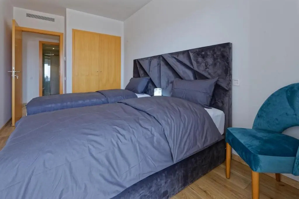 Luxury Apartment 100sqm with Pool WIFI Unlimited near Beach