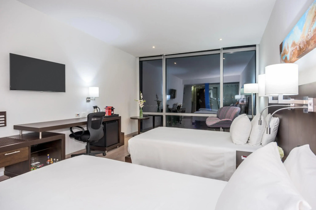 NH Collection Royal Smartsuites