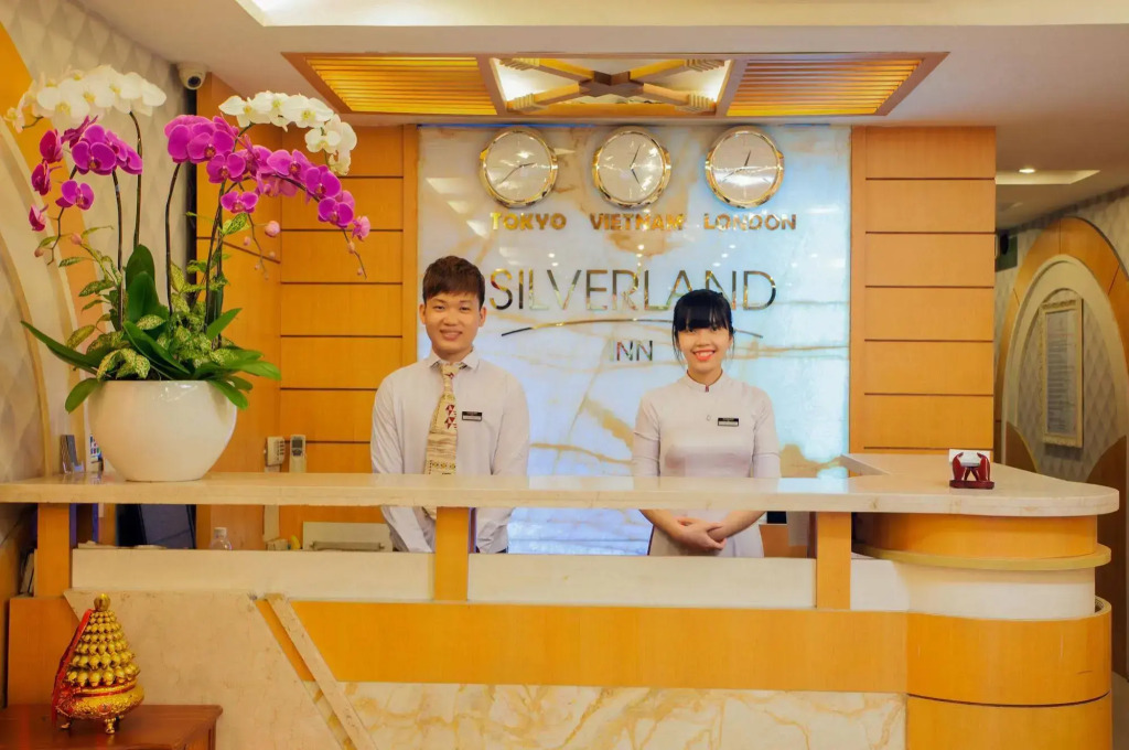 Silverland Min Hotel