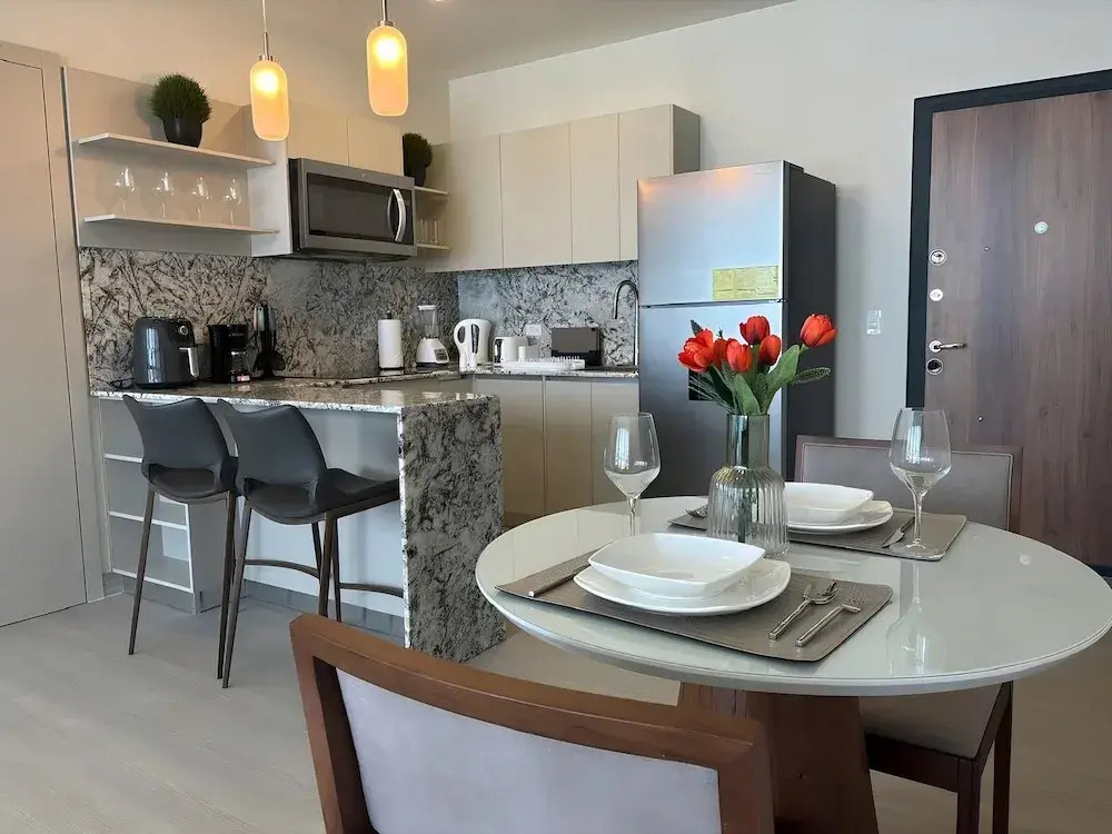 Arcadia Condo Suites