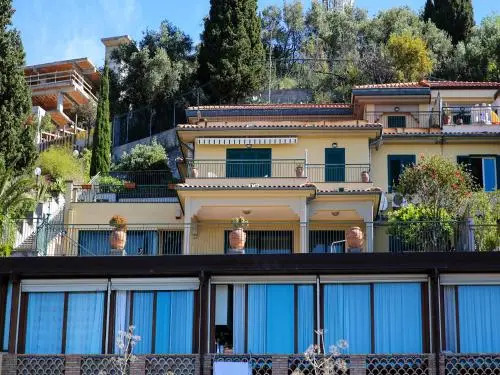 Taormina Design Apartment