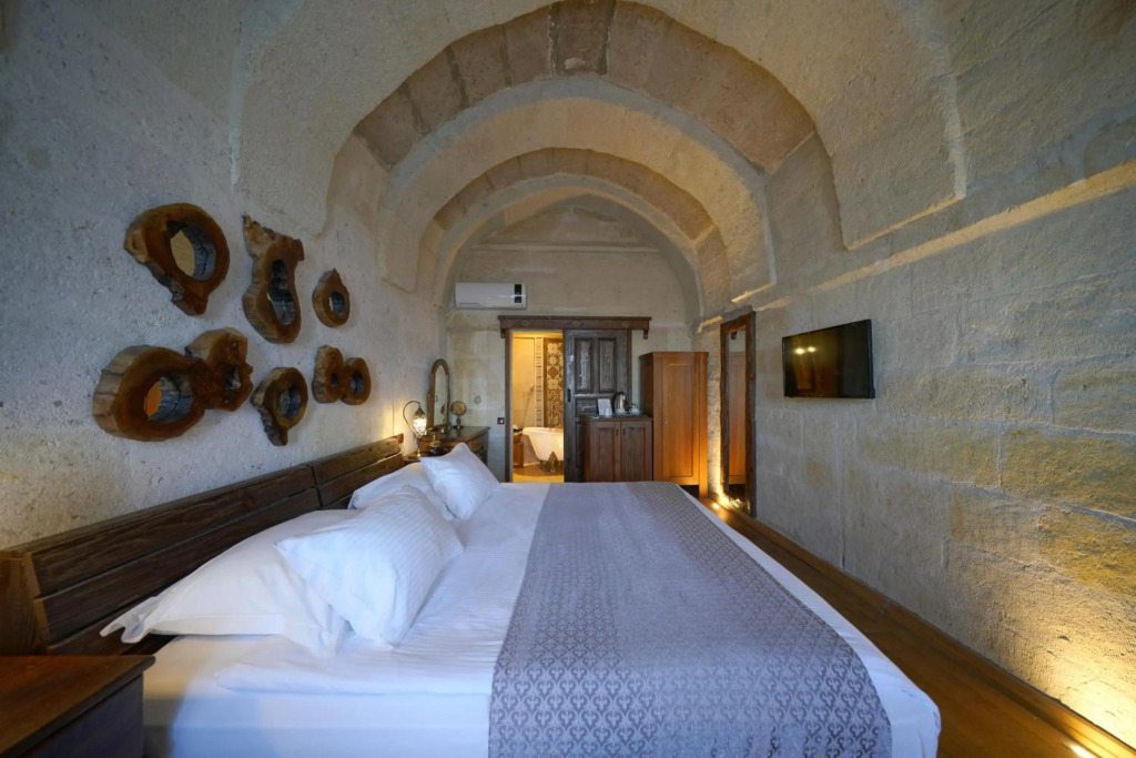 Eyes Of Cappadocia Cave Hotel