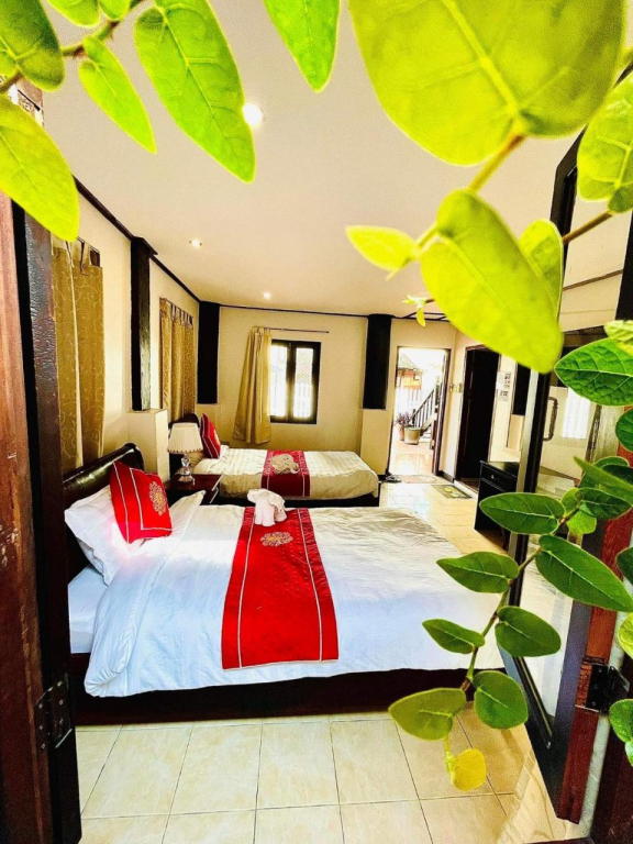 Vieng Savanh II Hotel