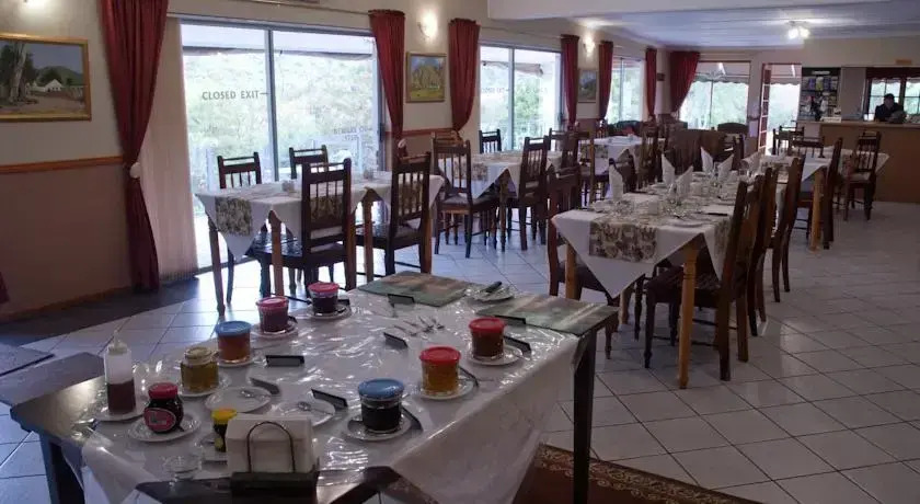 Cango Accommodation Units