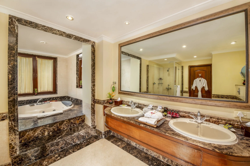 The LaLiT Golf & Spa Resort Goa