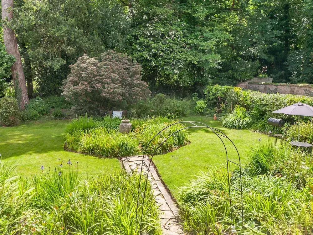 Woodlands By The Sea Cottage