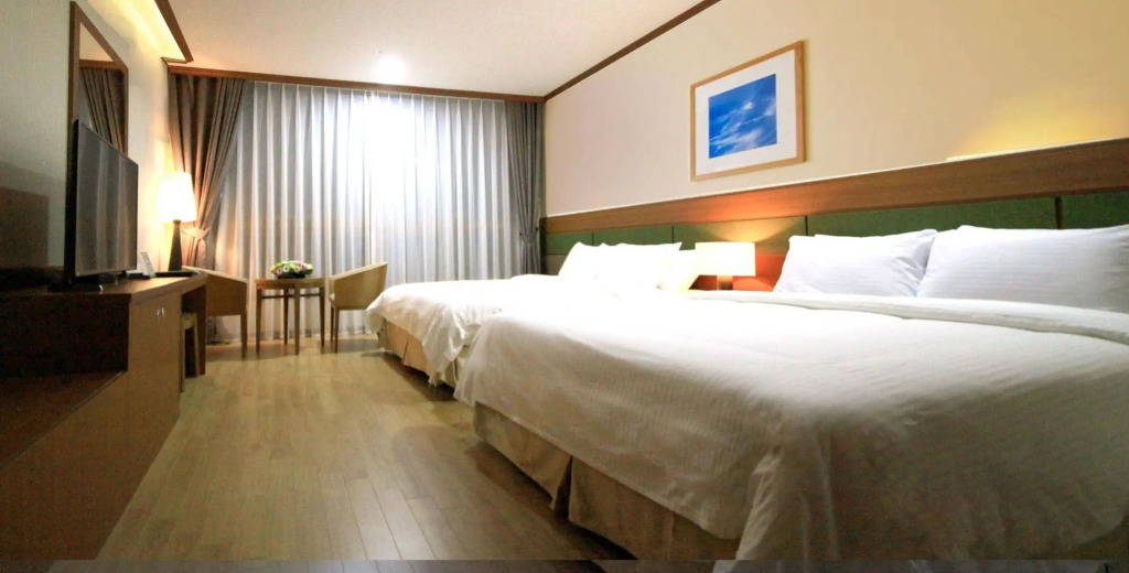 Sacheon Grand Tourist Hotel
