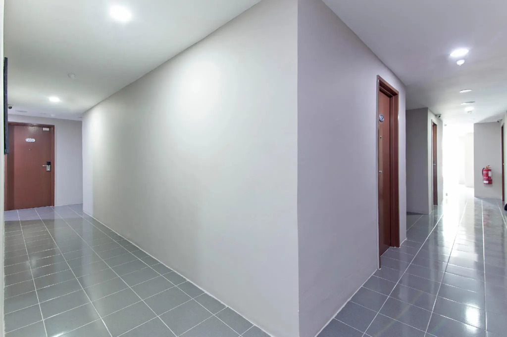 Super OYO 326 Tc Hotel