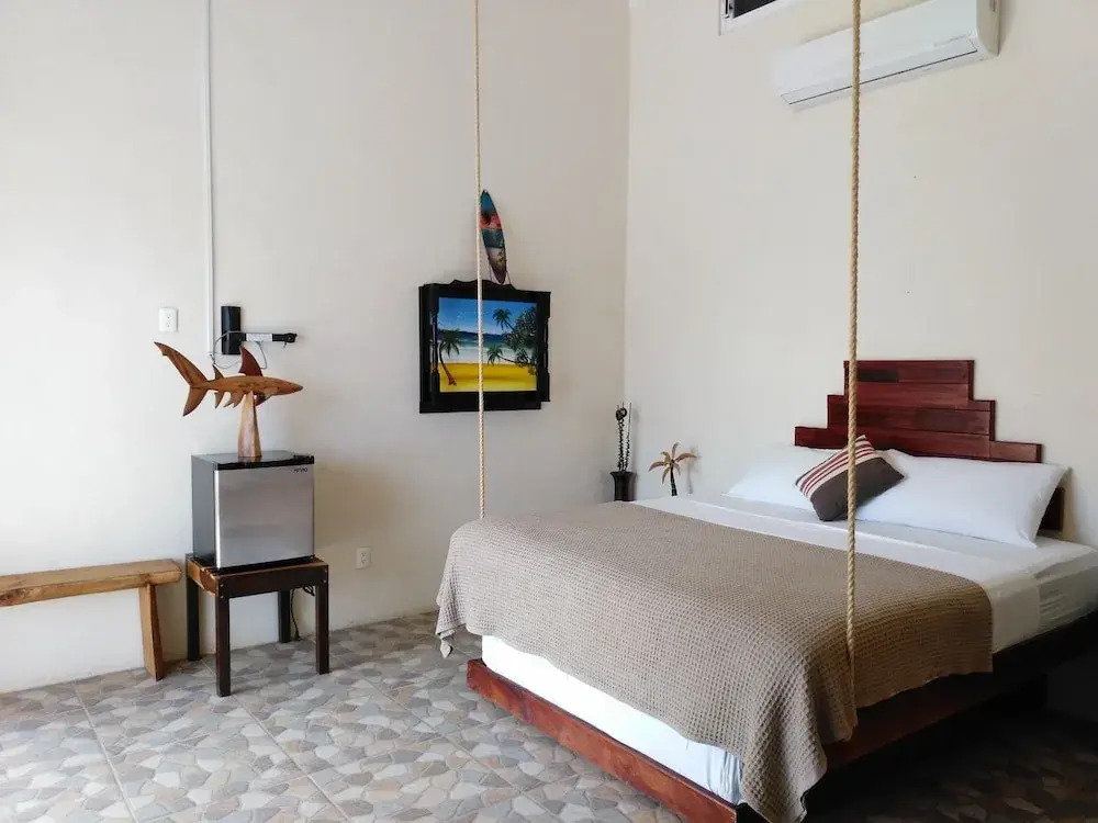 Mahasand Hotel & Hostel