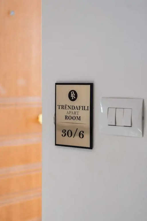 Stylish Studio With Spacious Balcony -trendafili