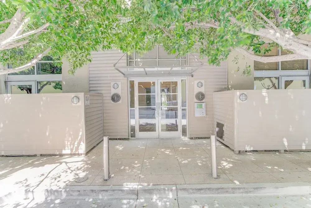 Spear Street Unit #122 - 2 Br Condo