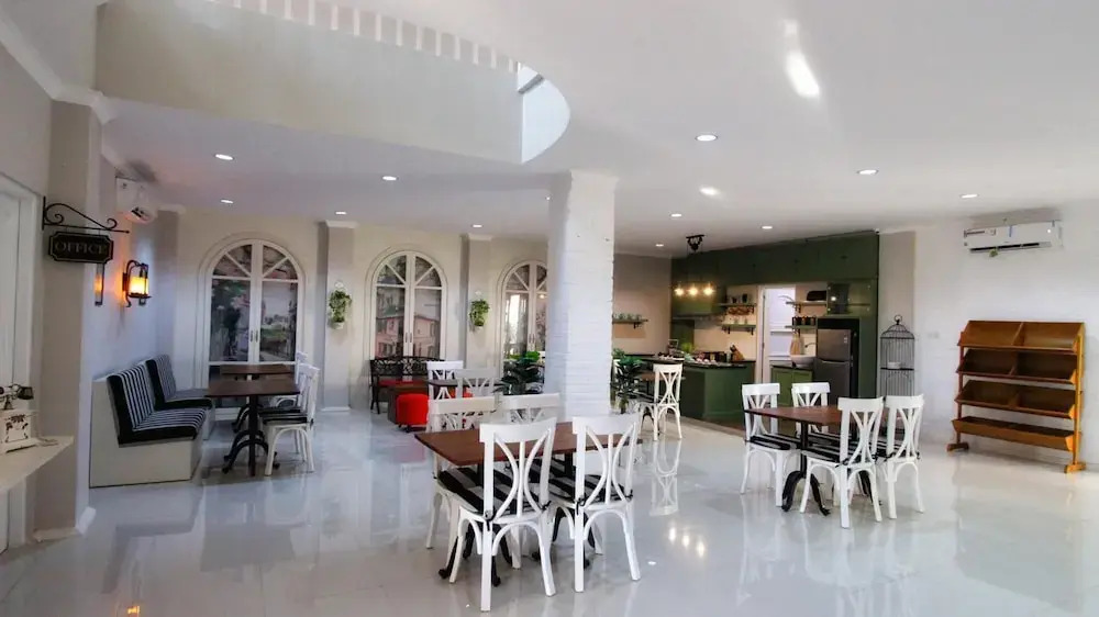 Omah Madam Bed & Breakfast