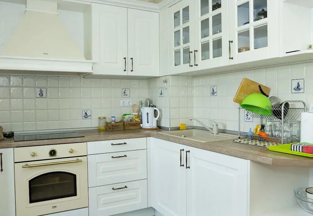 FM Deluxe 1-BDR Apartment - Just Like Home