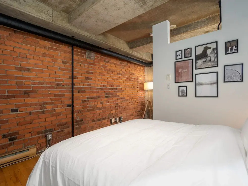 Sterling Suites - Gastown
