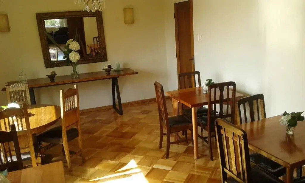Hostal Alto Riviere