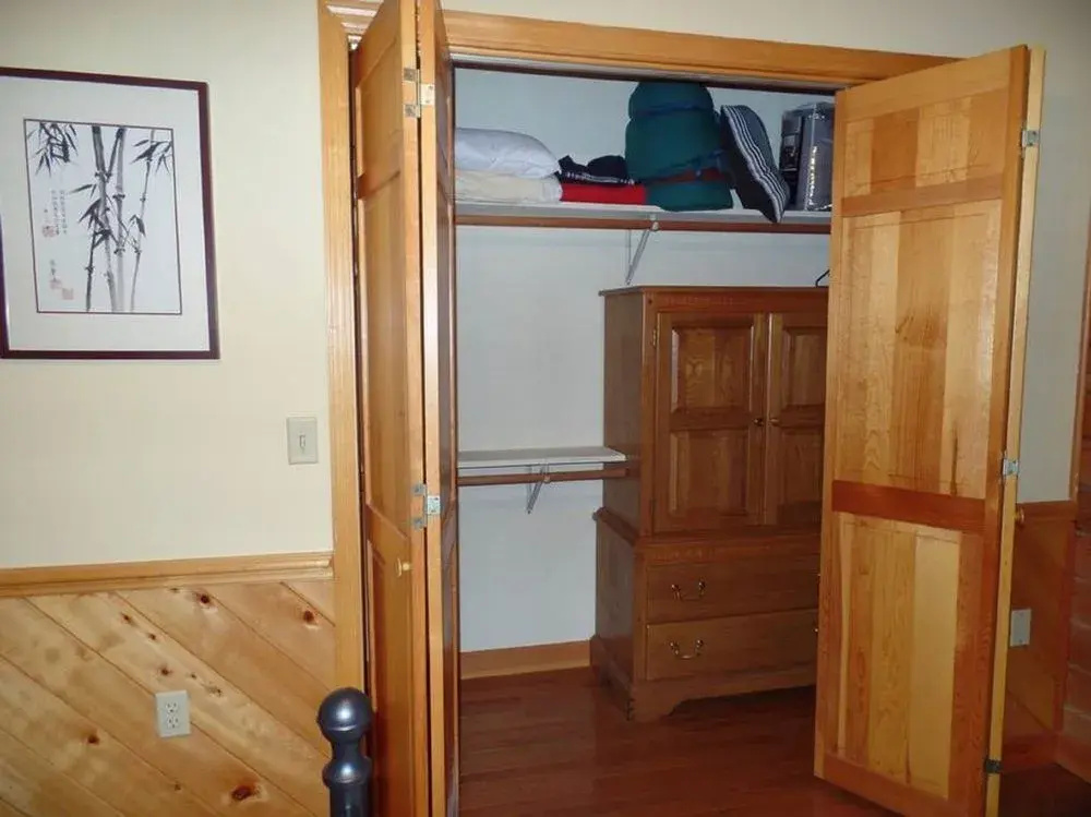 Creekside Paradise Bed and Breakfast