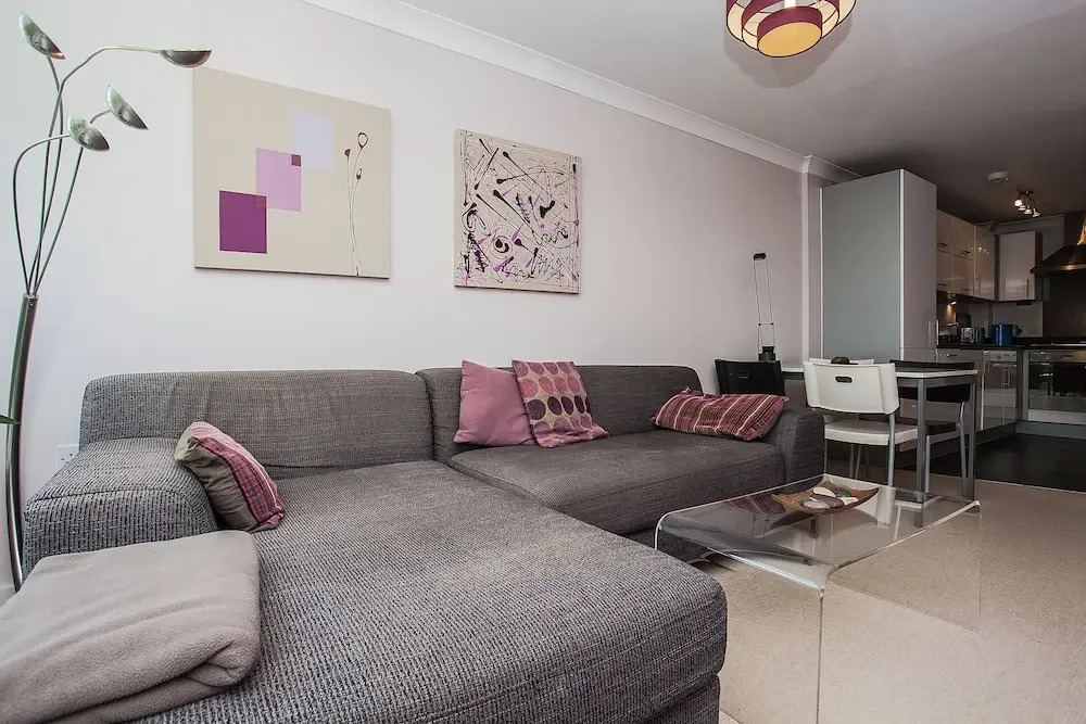 Modern 1 Bedroom Apartment in Peckham