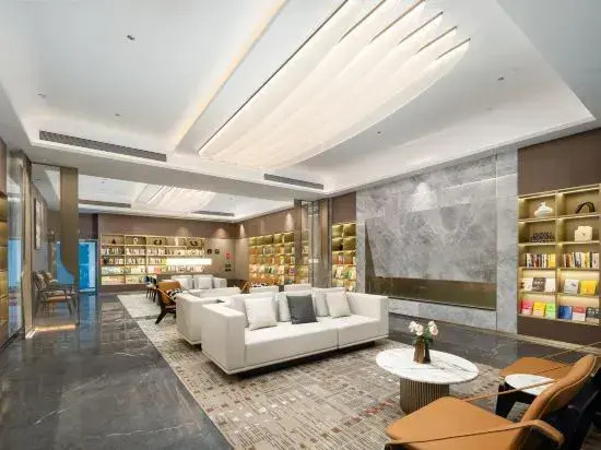 Atour Hotel Changzhou Xinbei Xuejia