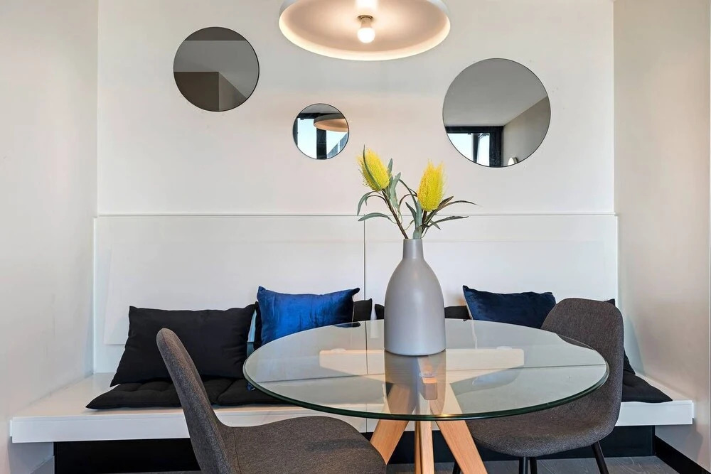 Melbourne City Centre Designer 2bedroom Apt Vme398