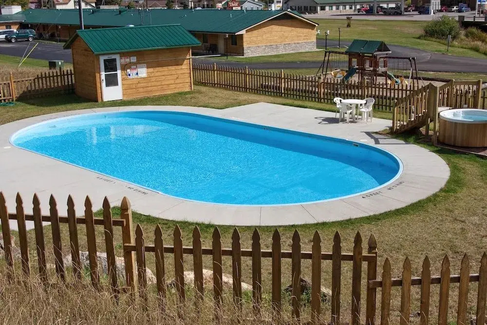 Rock Crest Lodge & Cabins
