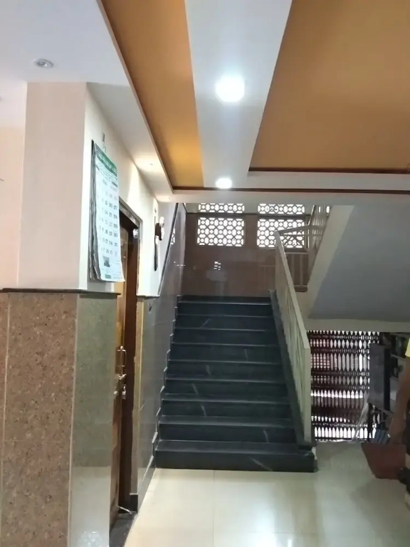 Hotel Sagar Deluxe by Iroomz