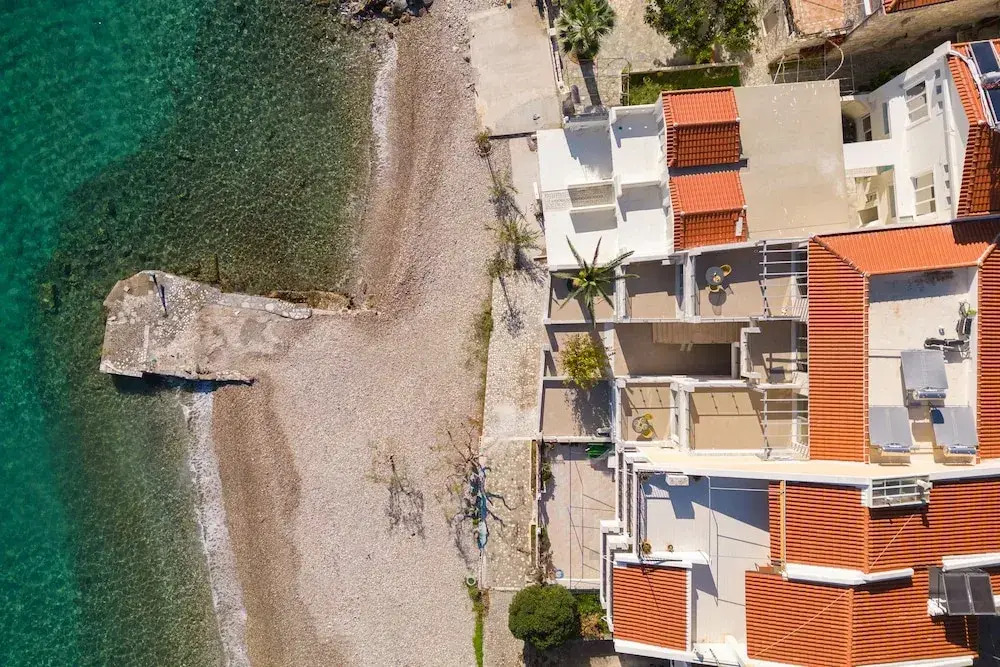 8MOONS Boutique Apartments